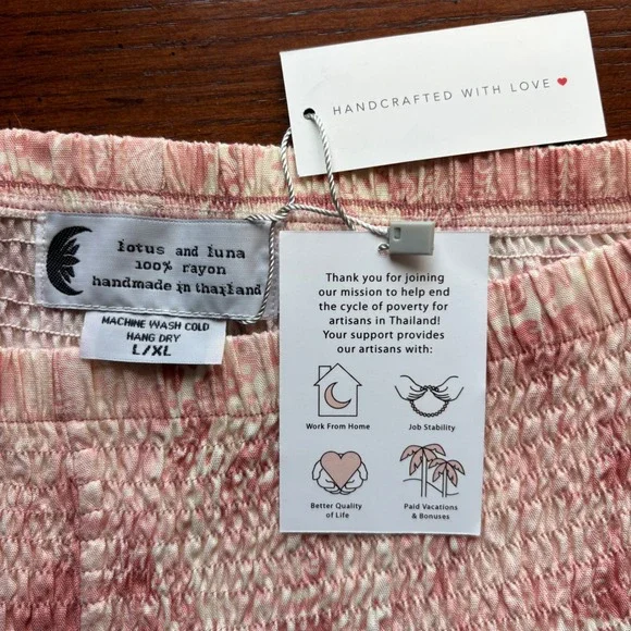 NWT Lotus and Luna Baha Mandala Boho Yoga Harem Pants in Guava L/XL - Picture 8 of 12